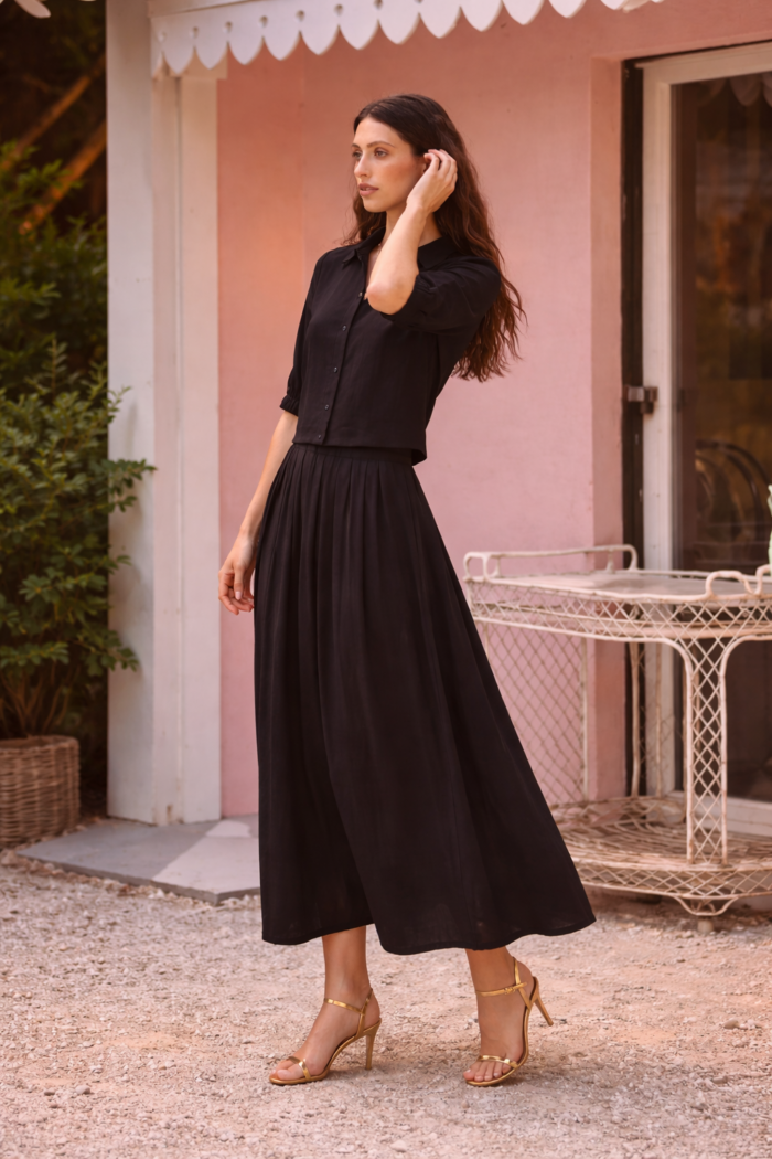 Long Flared skirt- Black